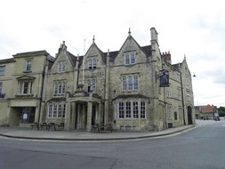 Avon Paranormal Team - The Bear Inn